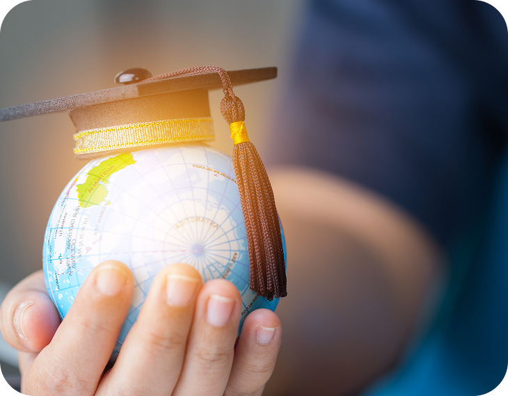 قبعة تخرج وكوكب